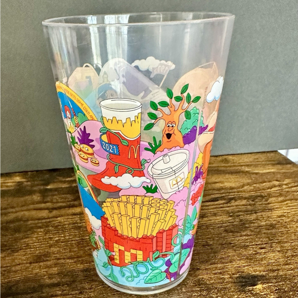 Set of 4 McDonald’s 2024 Collectors Edition Cup McDonalds Limited Collectable - Picture 5 of 8